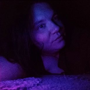 Model - Alexandra_Ray hairy