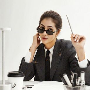 Model - luna rivera squirt