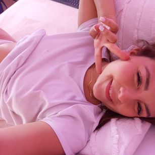 Model - Gaby Queens blowjob