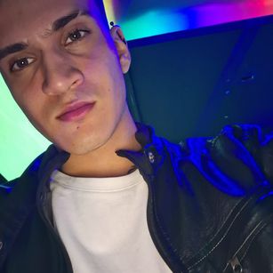 Model - jack_hotson fingering