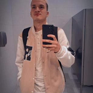 Model - jack_hotson feet