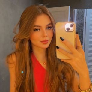 Model - Dhanna Mont talk