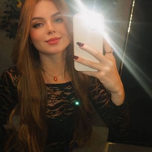 Model - Dhanna Mont sexygirl