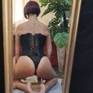 Model - SashCarter MILF