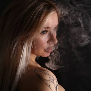 Model - Misty bigass