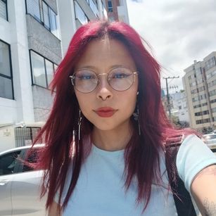 Model - Violett_Nyx TOYS