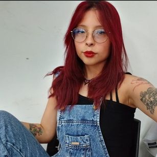 Model - Violett_Nyx MAKEFUN