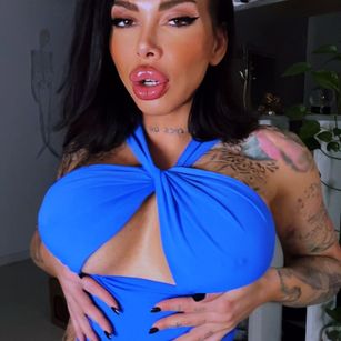 Model - NinaShay roleplay