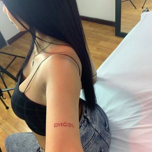 Model - Kim Luna young