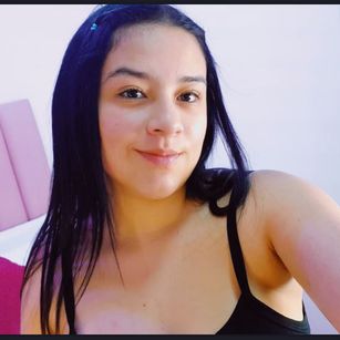 Model - Amy Ferreira squirt