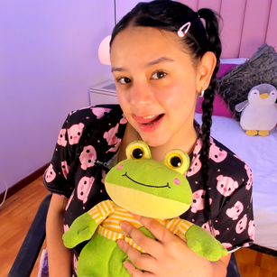 Model - Amy Ferreira blowjob