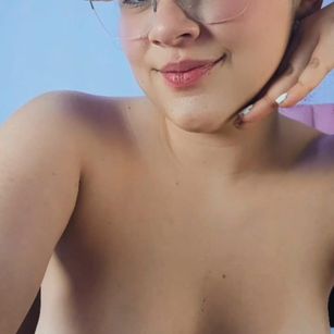 Model - Amy Ferreira anal