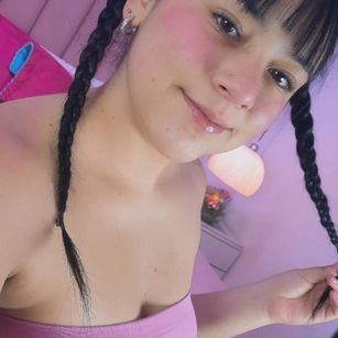 Model - Amy Ferreira heels