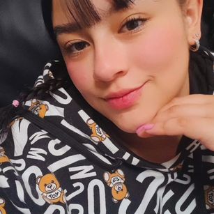 Model - Amy Ferreira blowjob