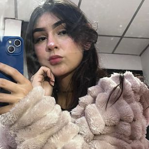 Model - Violet Blaze teen