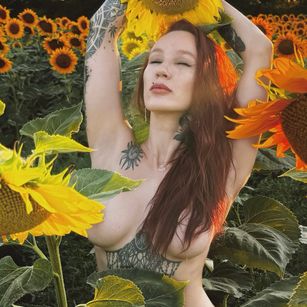 Model - Yelizaveta blowjob