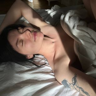 Model - Viviana Vivia teen