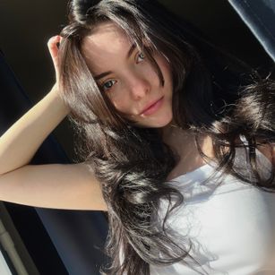 Model - Viviana Vivia stockings