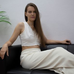 Model - AyumiNevill legs