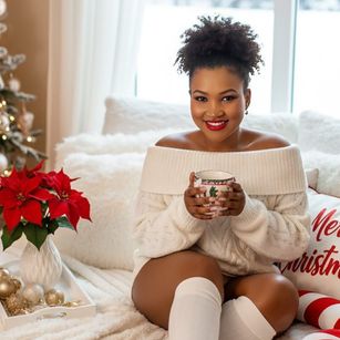 Model - TiffanyDuarte dildo