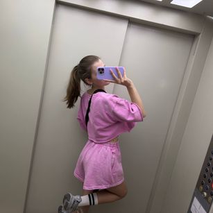 Model - MiraSweetie chillvibes