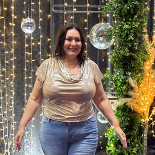 Model - Selene blowjob