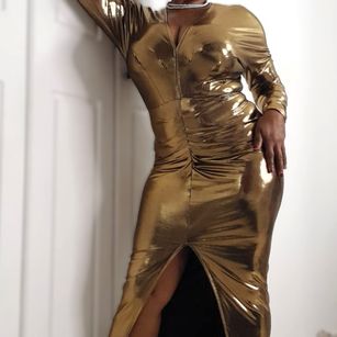 Model - ShantalDior milf