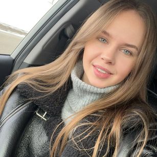 Model - Iris Florence bigass