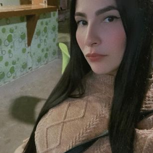 Model - ArianaAndDave deepthroat