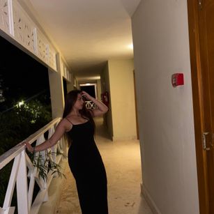 Model - Mia_fox3 squirting