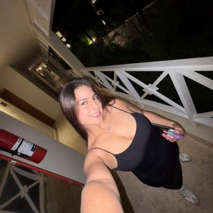 Model - Mia_fox3 heels