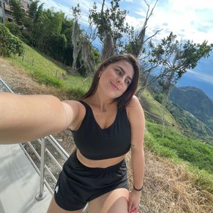 Model - Mia_fox3 latina