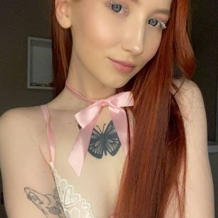 Model - Jennie Cartera deepthroat