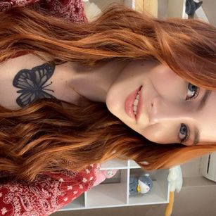 Model - Jennie Cartera bigboobs