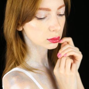 Model - Lady Biscuit cuckold