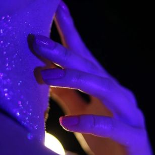 Model - Lady Biscuit heels