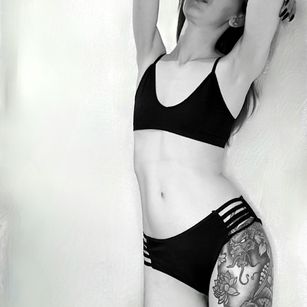 Model - Lady Biscuit deepthroat