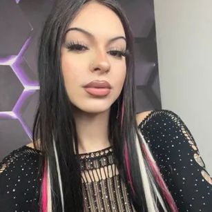 Model - NovaPearl sissy