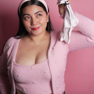 Model - EvilAmber666 feet