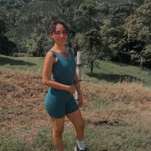 Model - SilvanaOwen JOI