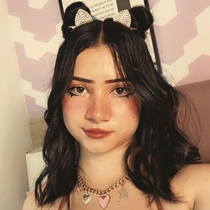 Model - Martina Wolf dildo