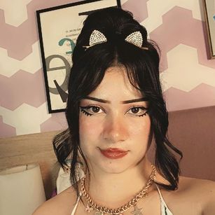 Model - Martina Wolf toy