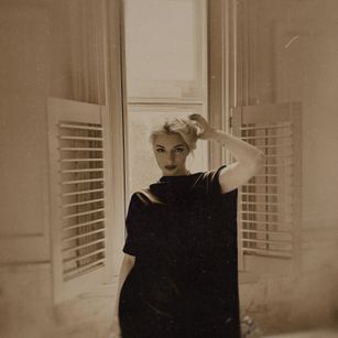 Model - Lady Alice OrgasmControl