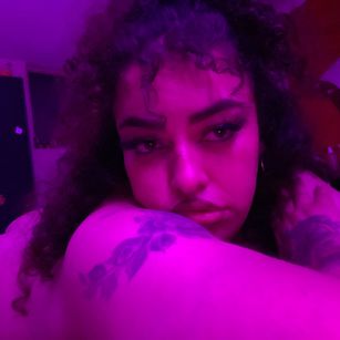 Model - scarlett heels