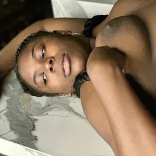 Model - Nany Moreno cei