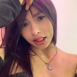 Model - Kim Luna feet