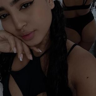 Model - Emma Thompson vaginal