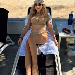 Model - Eli Catalana bigbreast