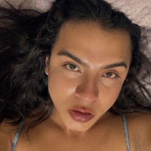 Model - Jenna Drako LOVENSE