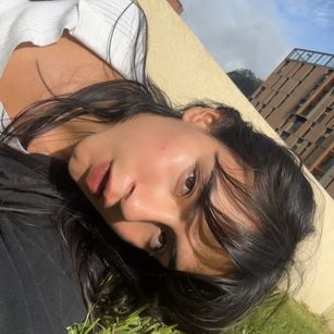 Model - Jenna Drako toys